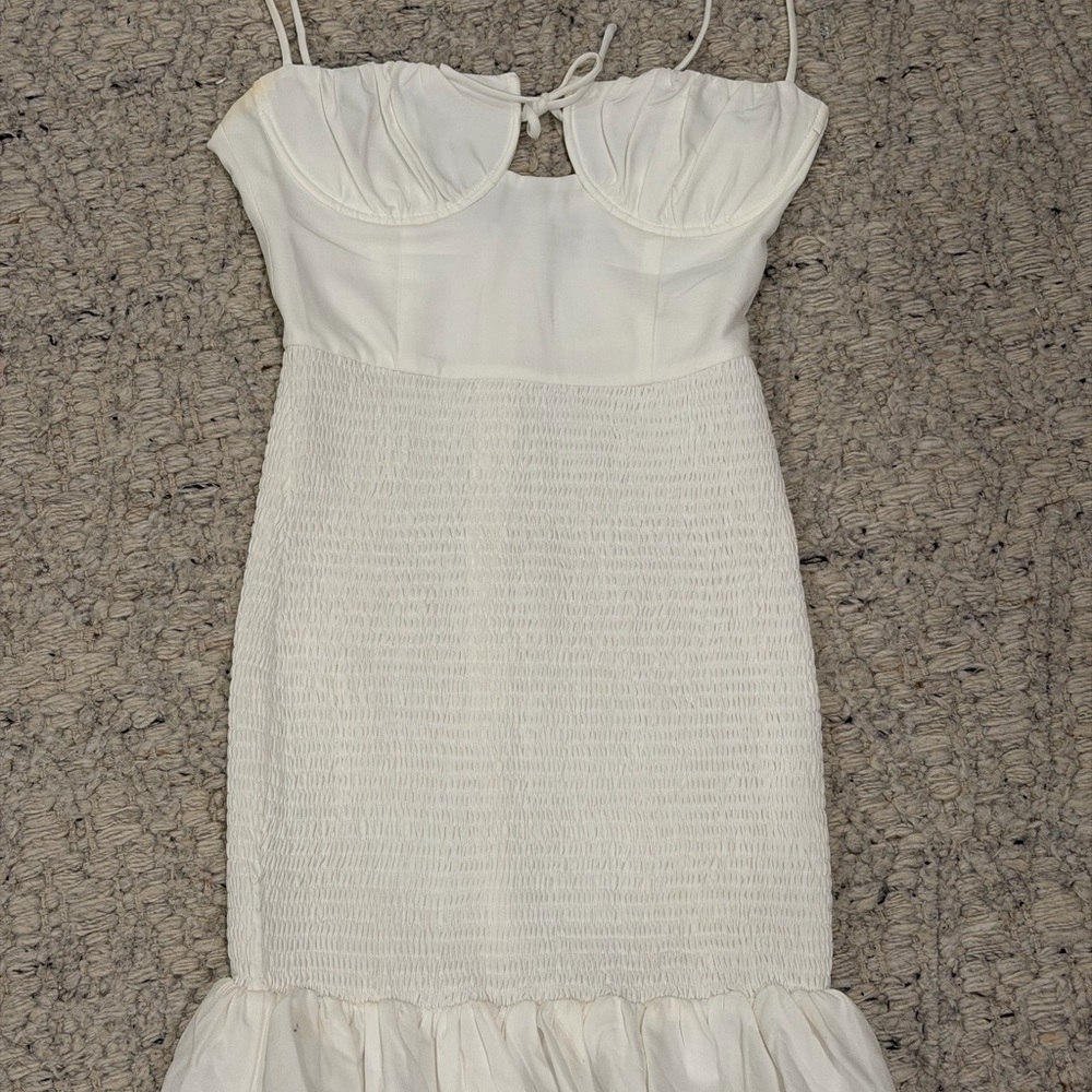 Tiger Mist Strapless White Dress